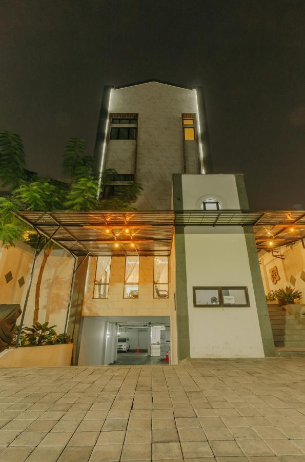 Urbanest Inn House Slipi Cakarta Dış mekan fotoğraf