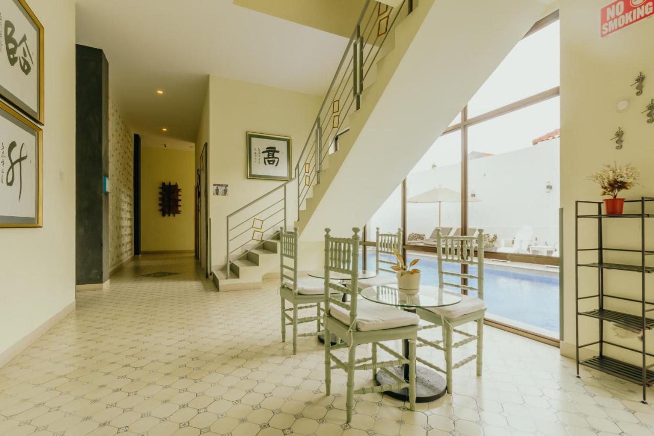 Urbanest Inn House Slipi Cakarta Dış mekan fotoğraf