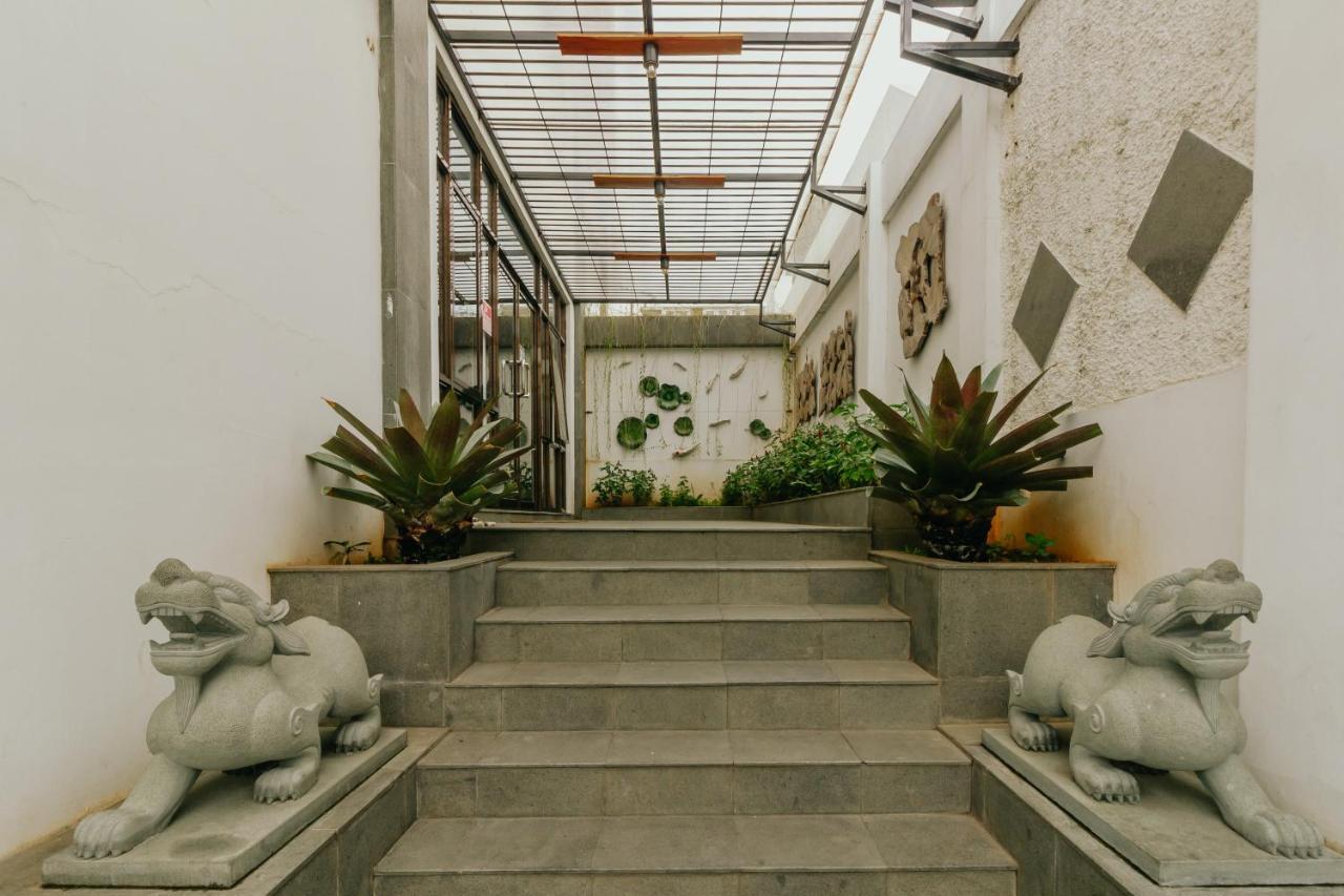 Urbanest Inn House Slipi Cakarta Dış mekan fotoğraf