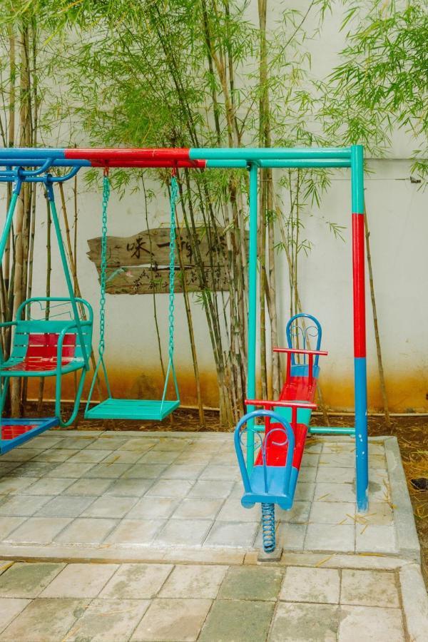 Urbanest Inn House Slipi Cakarta Dış mekan fotoğraf