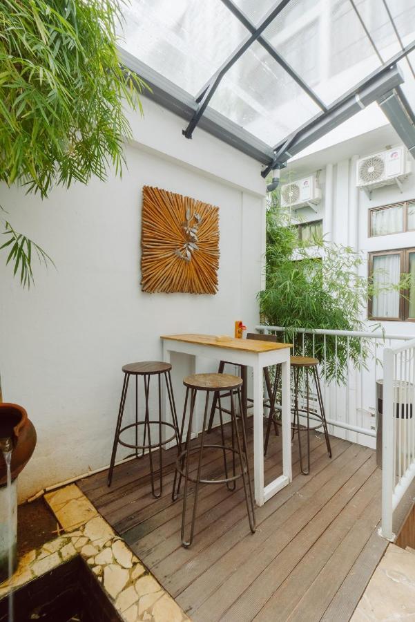 Urbanest Inn House Slipi Cakarta Dış mekan fotoğraf